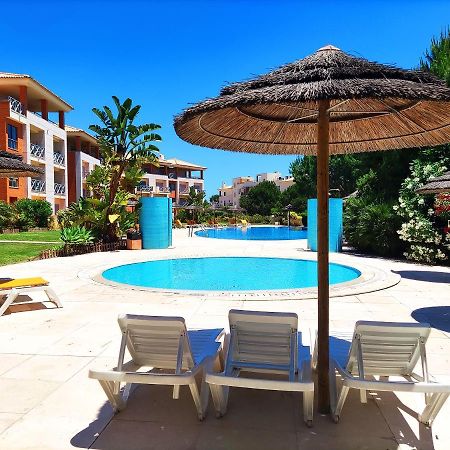 Fabulous Sunny Pool&Garden Condo By Becherish Албуфейра Екстериор снимка
