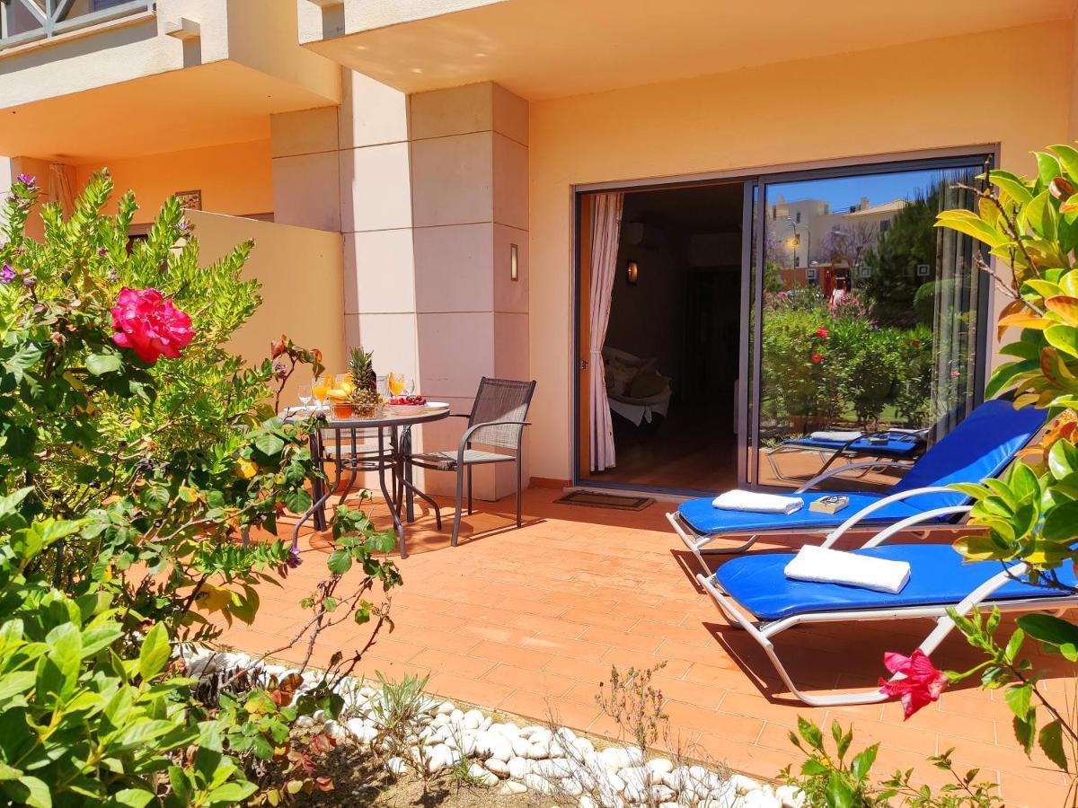 Fabulous Sunny Pool&Garden Condo By Becherish Албуфейра Екстериор снимка