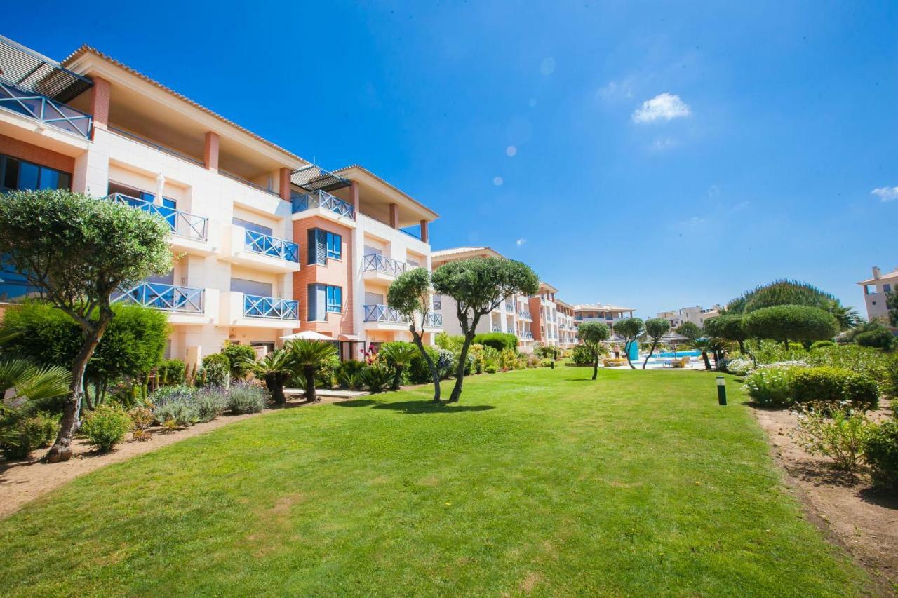 Fabulous Sunny Pool&Garden Condo By Becherish Албуфейра Екстериор снимка